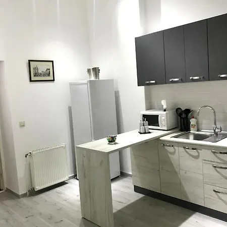 Apartment Suite Mukachevo * Mukatschewo