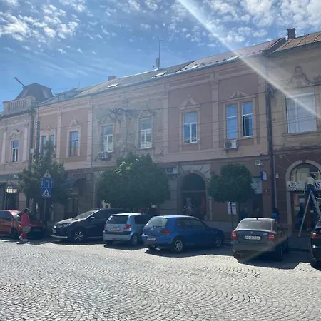 Apartment Suite Mukachevo Mukatschewo