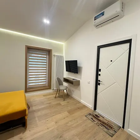 Apartment Suite Mukachevo Apartment Mukatschewo
