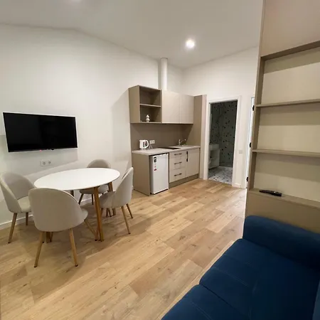 Apartment Suite Mukachevo * Μουκάτσεβο