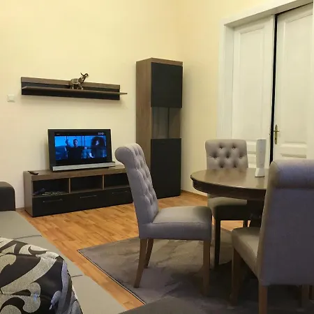 Apartment Suite Mukachevo * Munkács